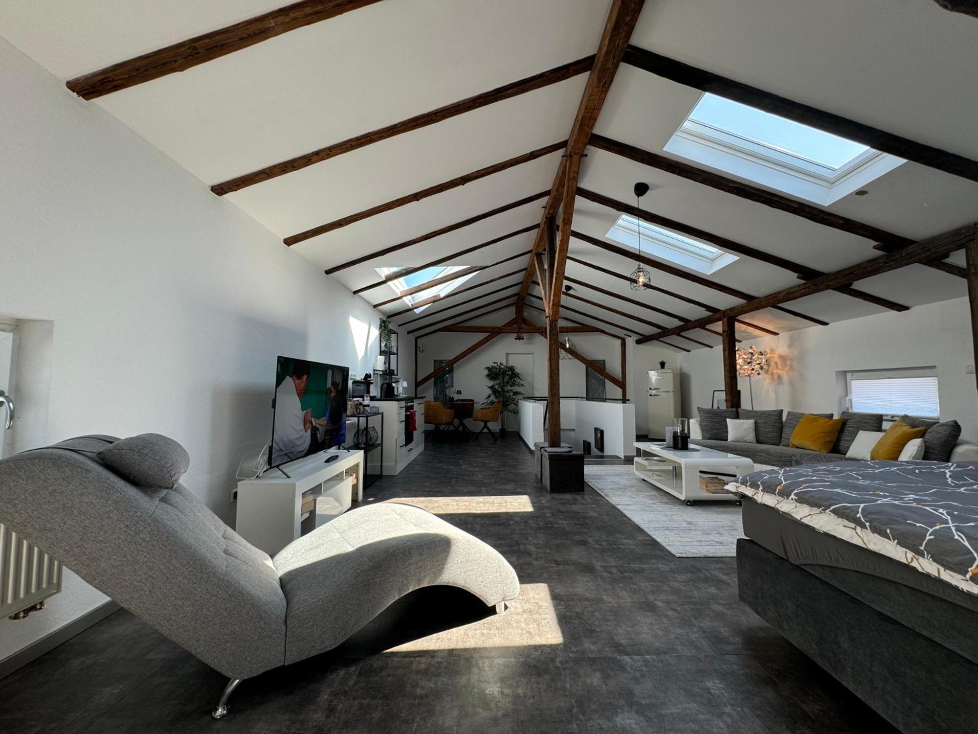 Ferienwohnung Gleis 13 - The Loft Im Ehemaligen Lokschuppen Bückeburg Exterior foto